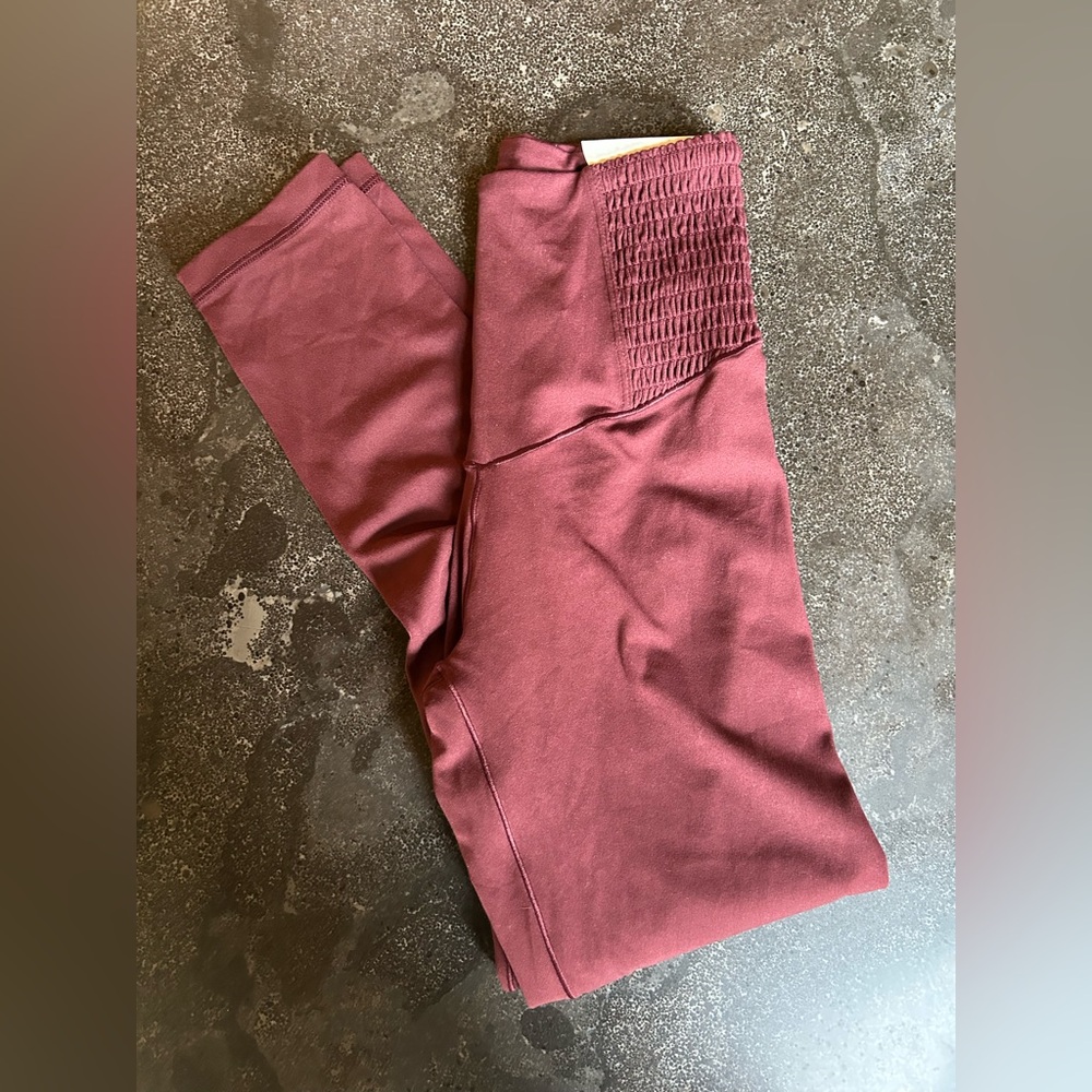Aerie | Offline Real Me 7/8 Maroon Leggings - Picture 10 of 10
